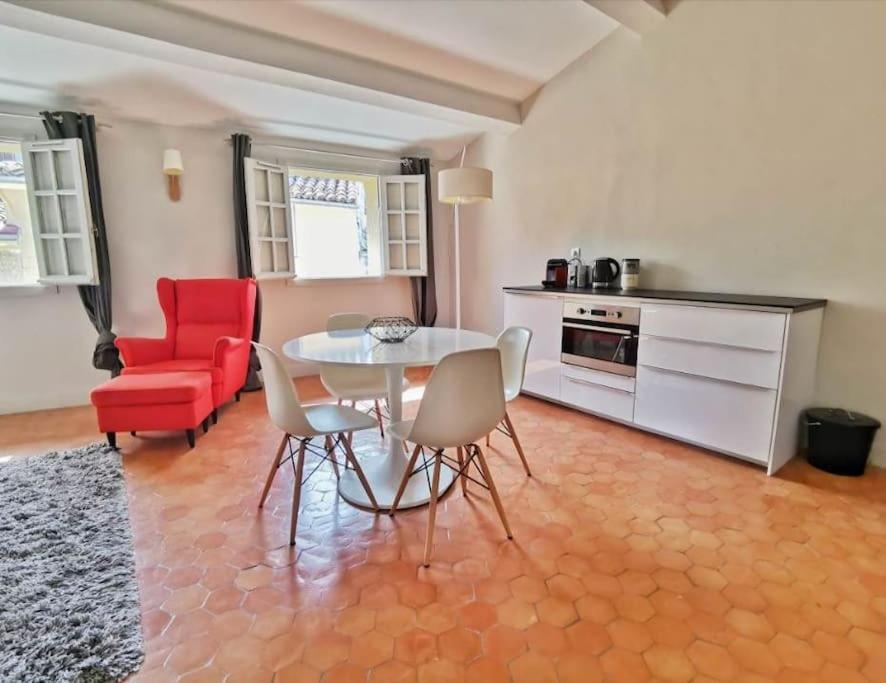 Apartment Tres Bel Centre Historique Aix-en-Provence