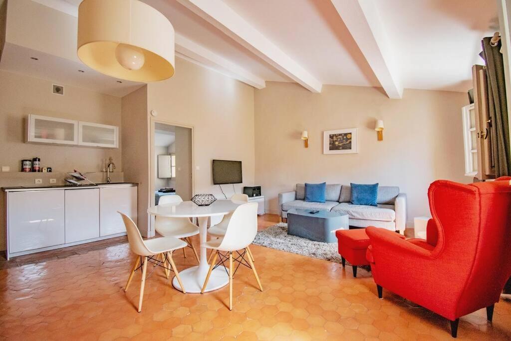 Apartment Tres Bel Centre Historique Aix-en-Provence